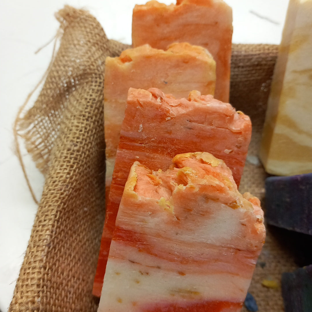 Jabón con Aceite de Oliva: Caléndula