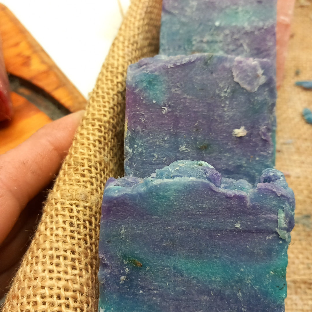 Jabón con Aceite de Oliva: Lavanda
