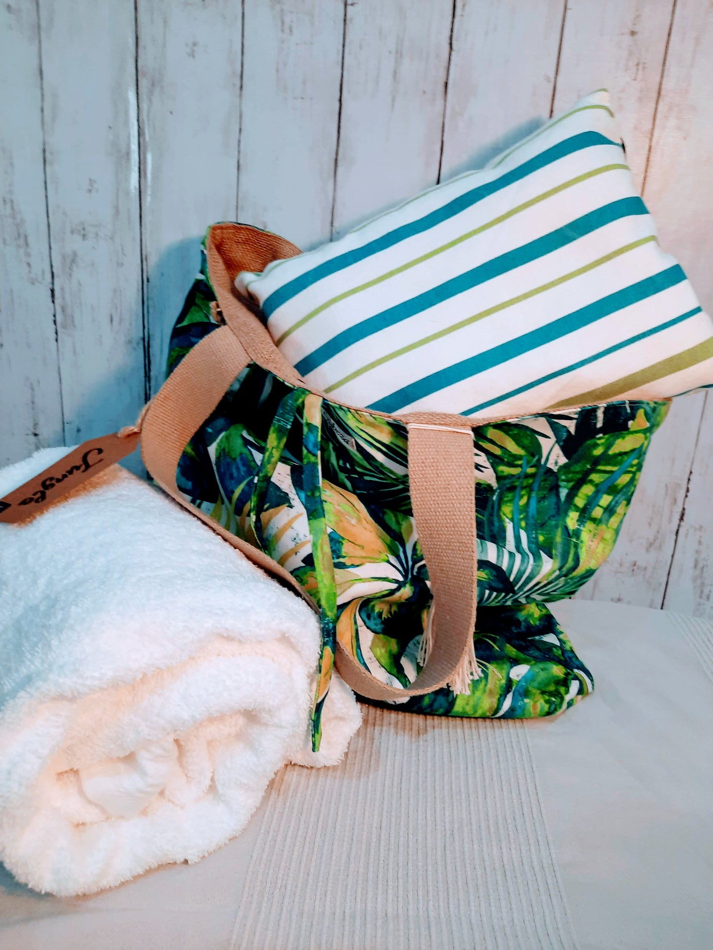 <transcy>Toile Réversible Jungle</transcy>
