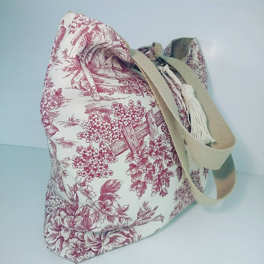 <transcy>Toile Provence Réversible Rose</transcy>