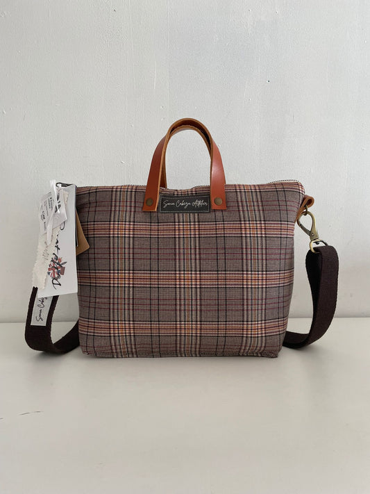Scotch's Crossbody "Prince of Wales Brown"
